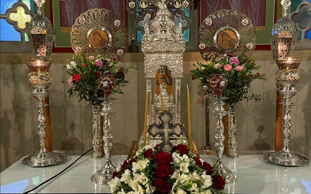 Η ετοιμασία των Ροδαρών στην ενορία μας για την Κυριακή της Σταυροπροσκυνήσεως 20-03-2015