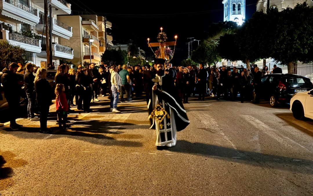 Ο Μέγας Επιτάφιος Θρήνος και Ιερά Περιφορά Επιταφίου στην Παναγία Καμαριανή 18-04-2025